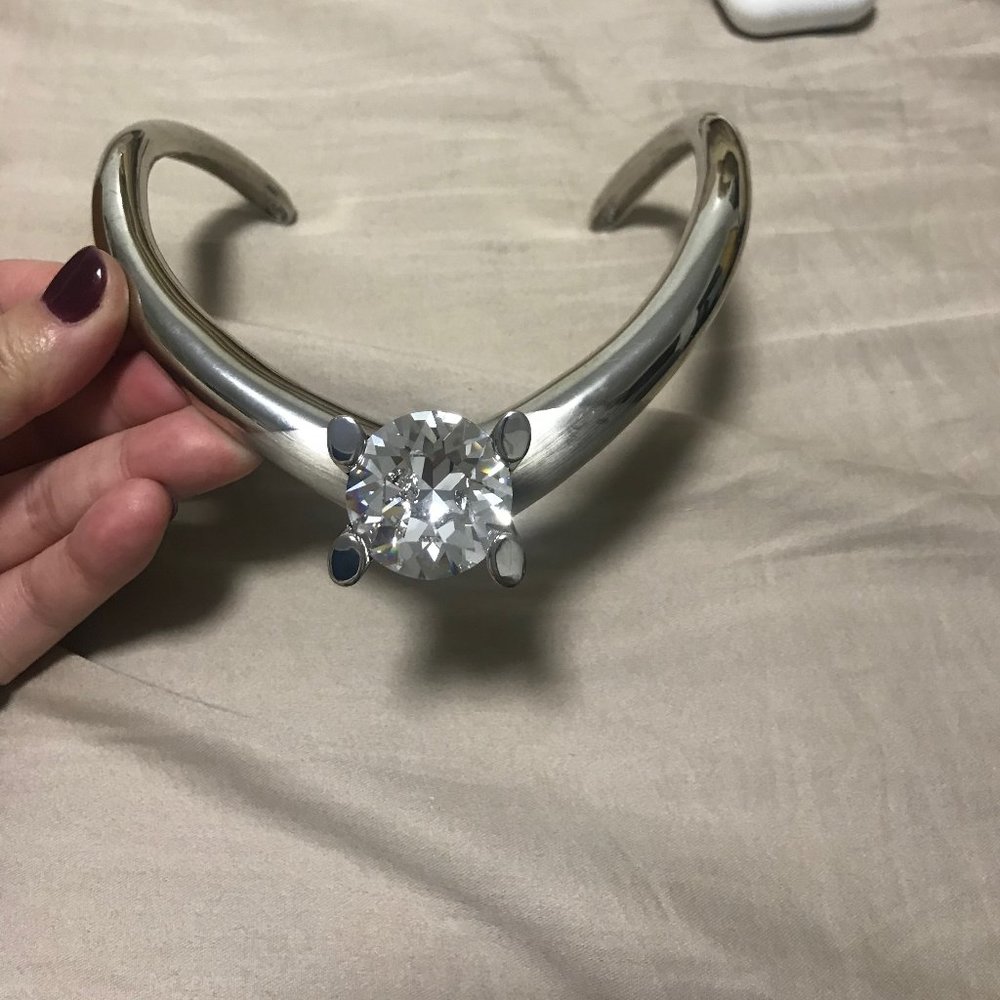 Louis Vuitton collar choker Necklace